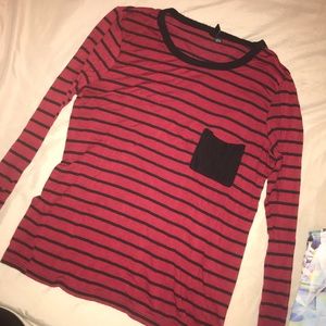 Long sleeve tee